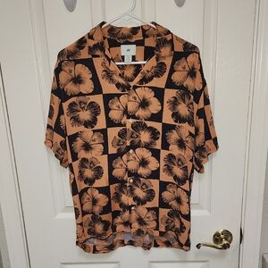 Men's H&M Floral Casual Button Down Shirt